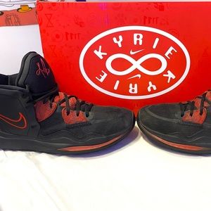 Nike Kyrie Infinity Men’s Basketball Shoes- Black/Red/Gray 11